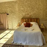 Chateau De Mauriac Bed & Breakfast
