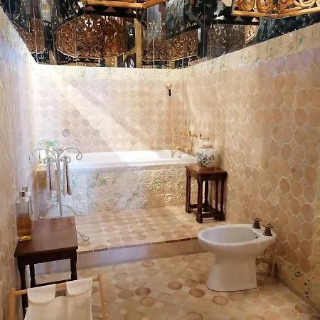 Chateau De Mauriac Bed & Breakfast Senouillac