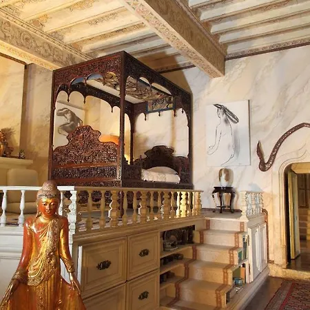 Chateau De Mauriac 4* Senouillac