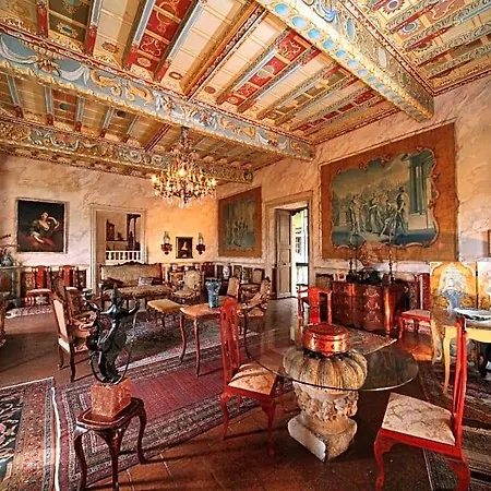 Chateau De Mauriac Senouillac