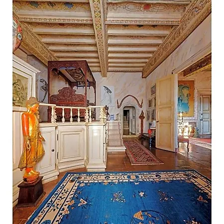 Chateau De Mauriac 4* Senouillac