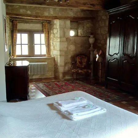 Chateau De Mauriac Senouillac